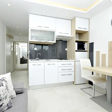 Fani - In Appartement *
