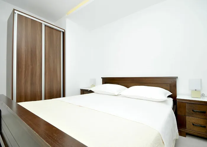 Fani - In Appartement