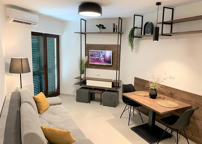 Fani - In * 特罗吉尔