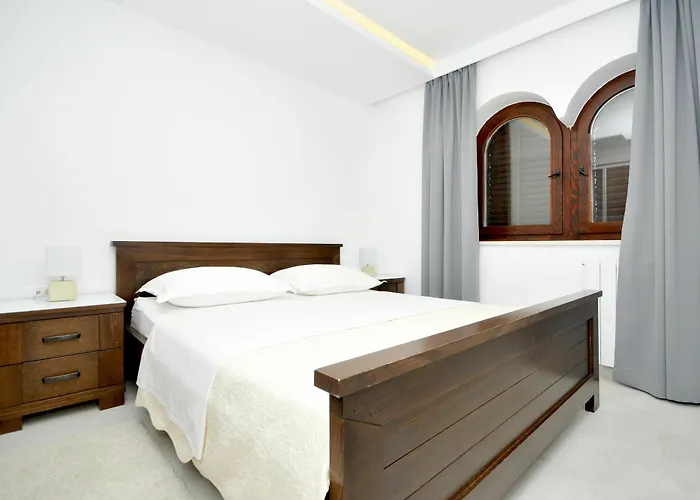 Fani - In Apartamento *